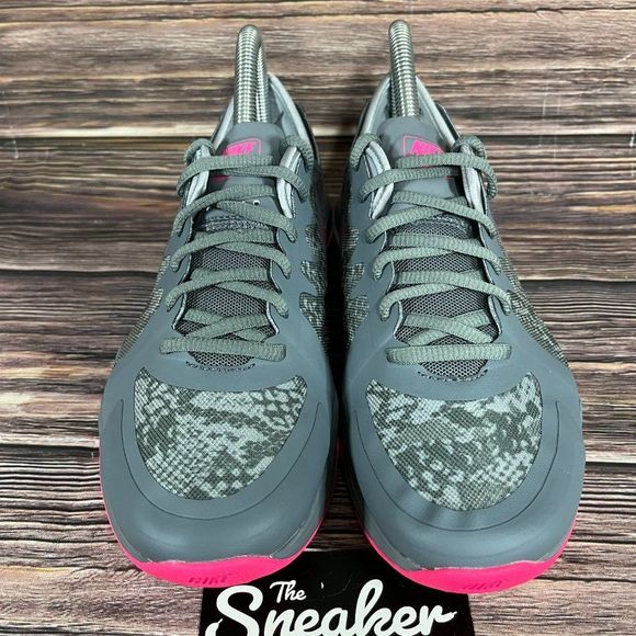 Nike Dual Fusion TR 3 Women's Print Running Shoes Like New - Picture 2 of 8